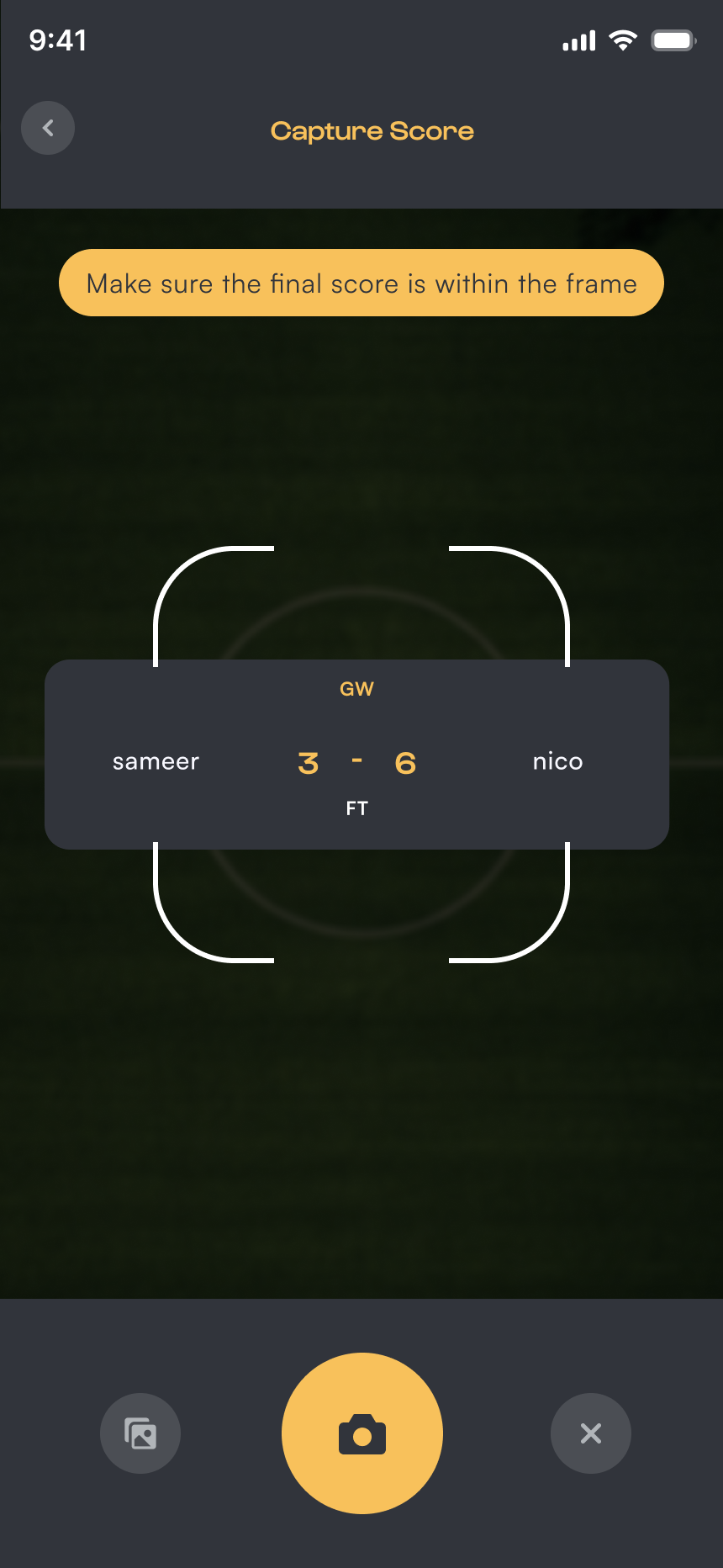 Kickd capture-score screen with a camera viewfinder and OCR reading the final score off the post-match screen